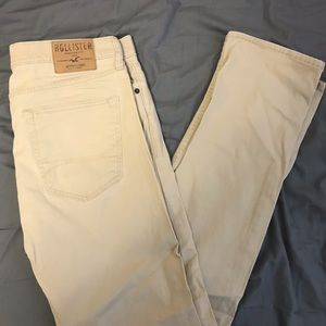 Men’s Hollister Skinny Khakis
